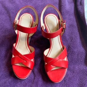 NWOB Pour la Victoire Red Leather Platform Wedge Sandals sz 8.5